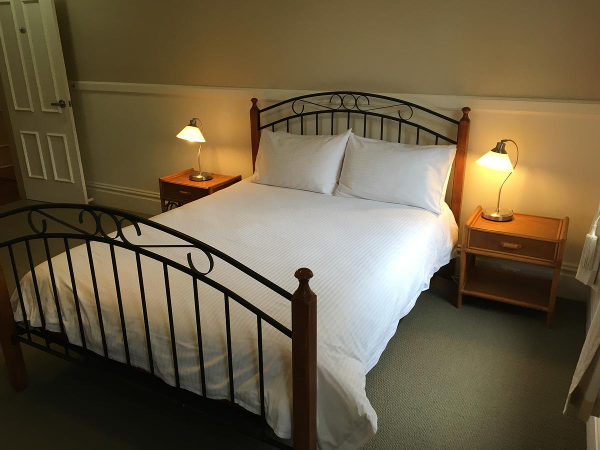 Settlers Arms Hotel Dungog Екстер'єр фото