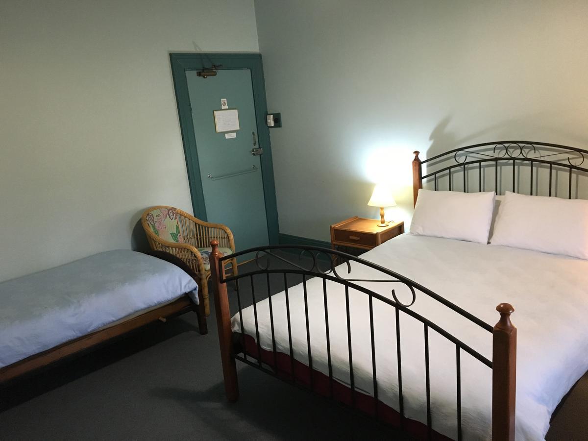 Settlers Arms Hotel Dungog Екстер'єр фото